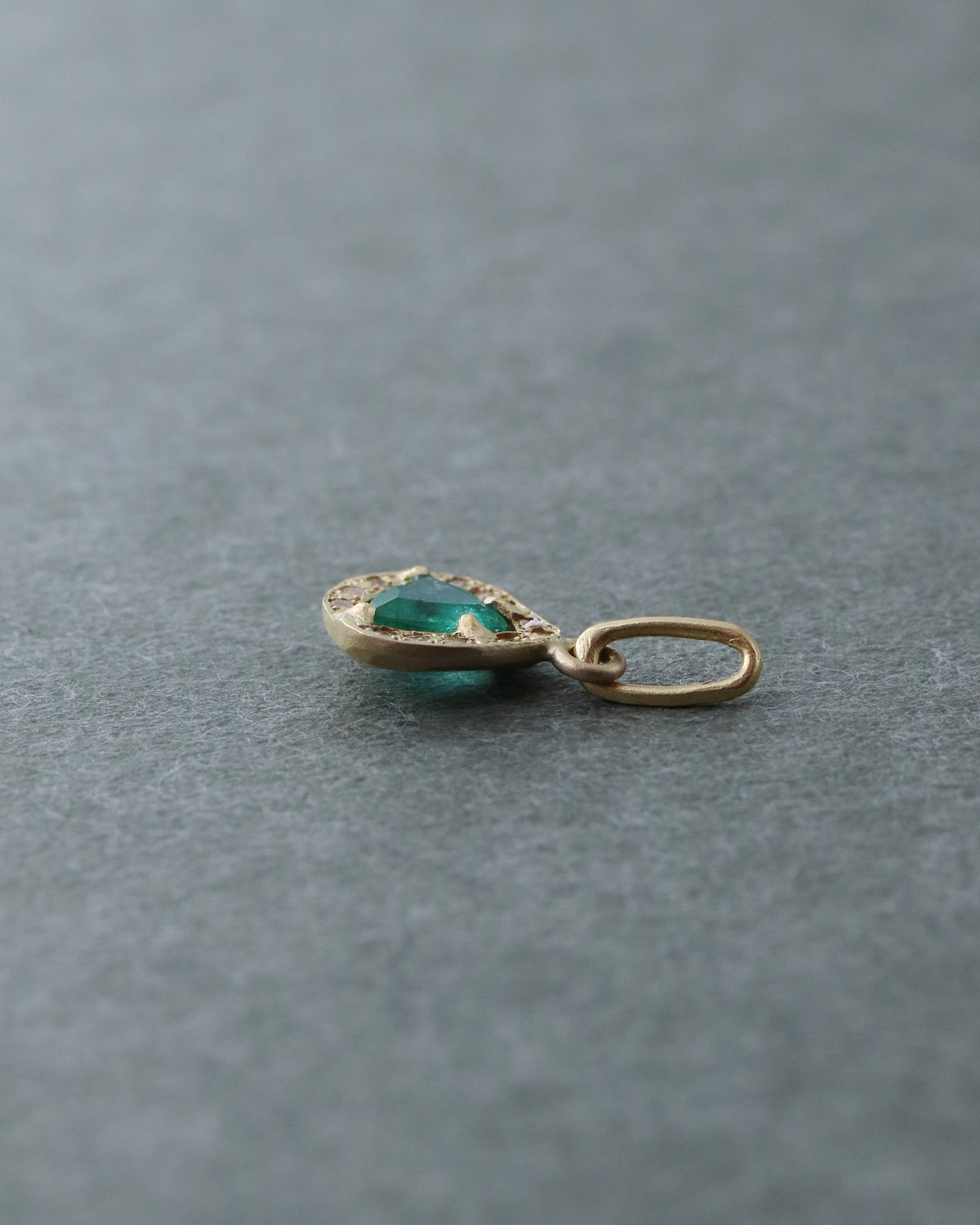 Rinne Necklace - Emerld -