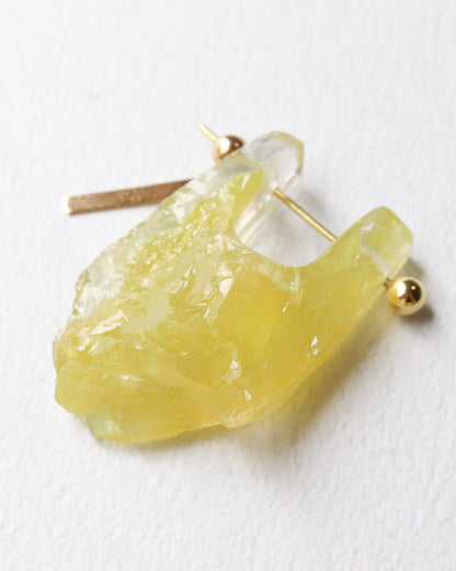 Rock Pierced Earring - Yellow Quartz -