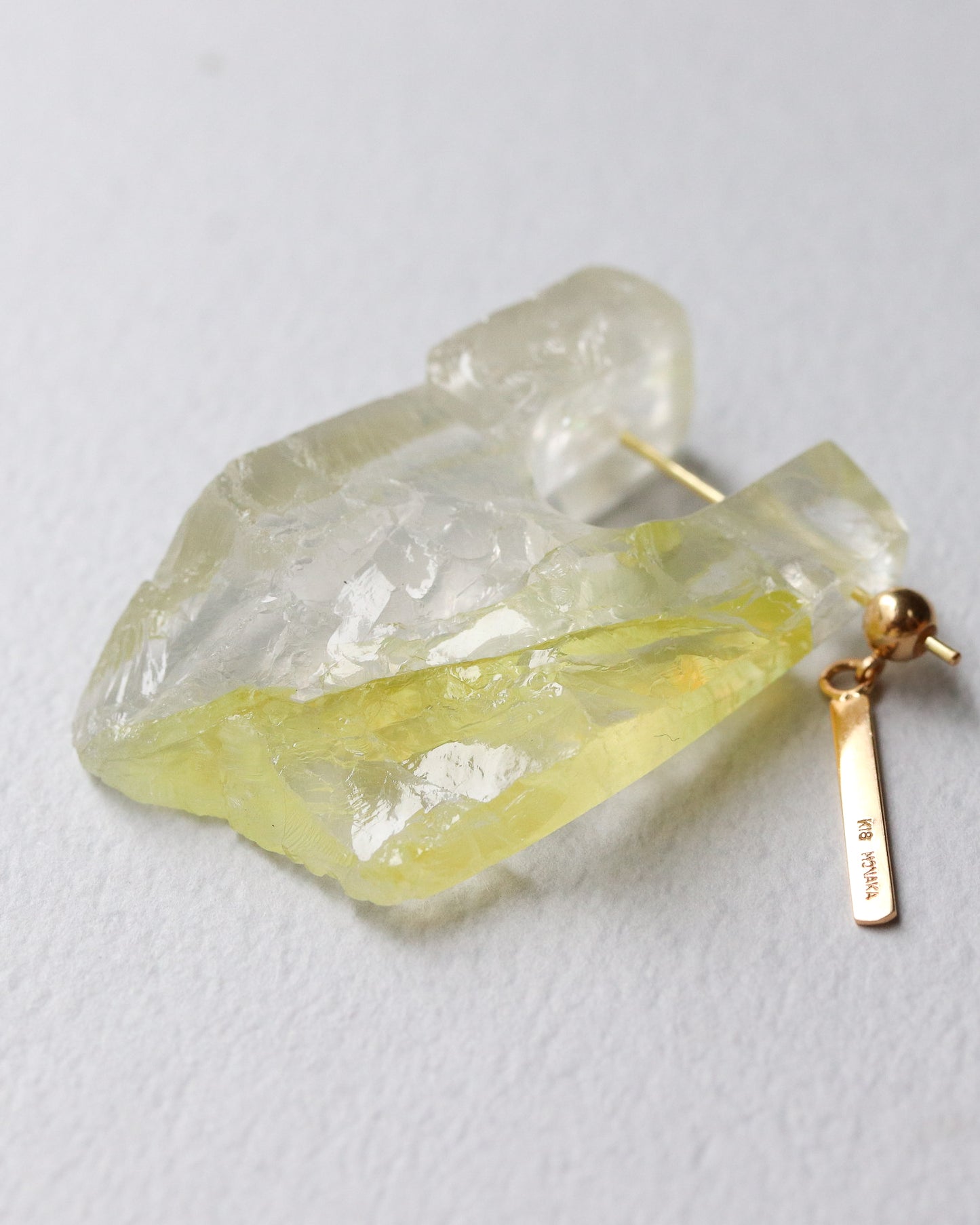 Rock Pierced Earring - Yellow Quartz -