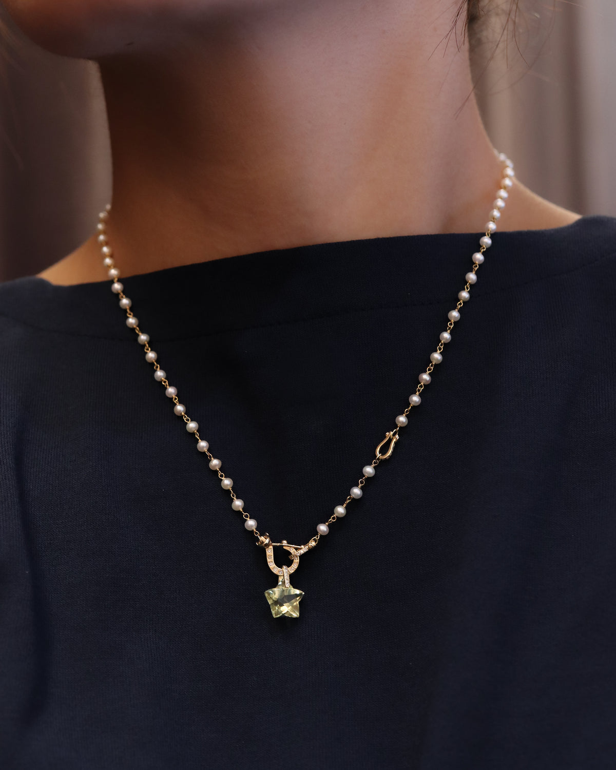 Hibiki Stone Necklace - Diamond -