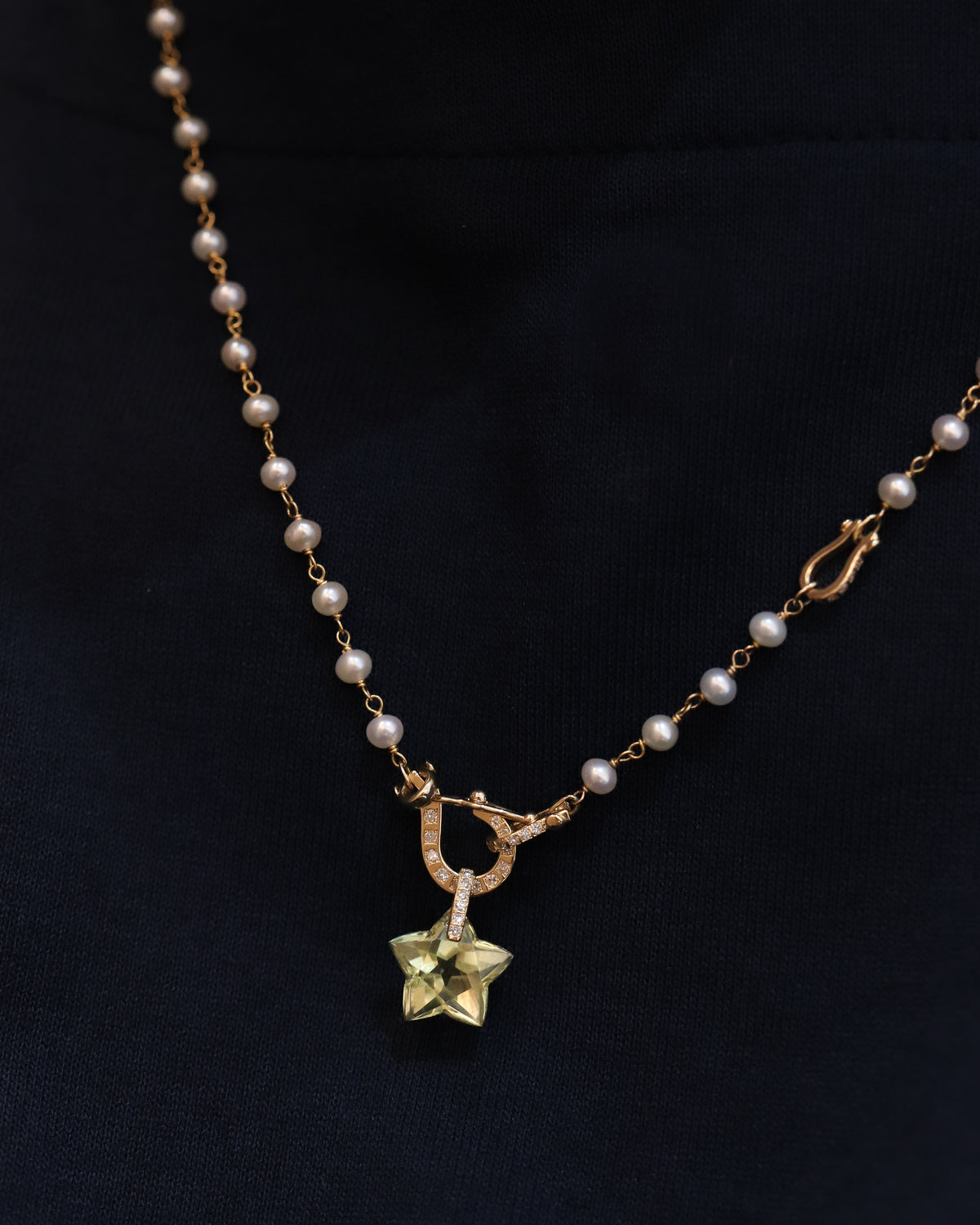 Hibiki Stone Necklace - Diamond -
