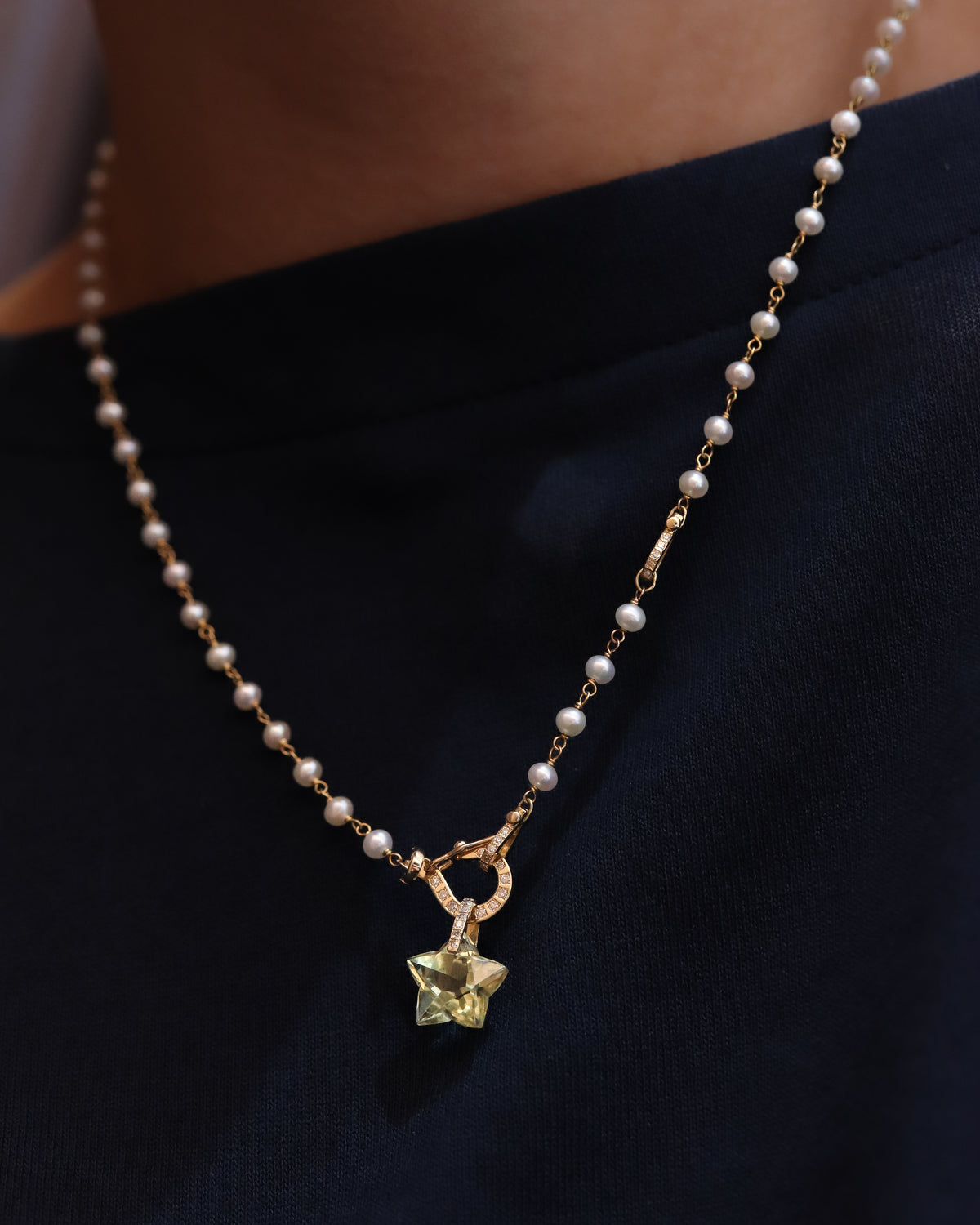 Hibiki Stone Necklace - Diamond -