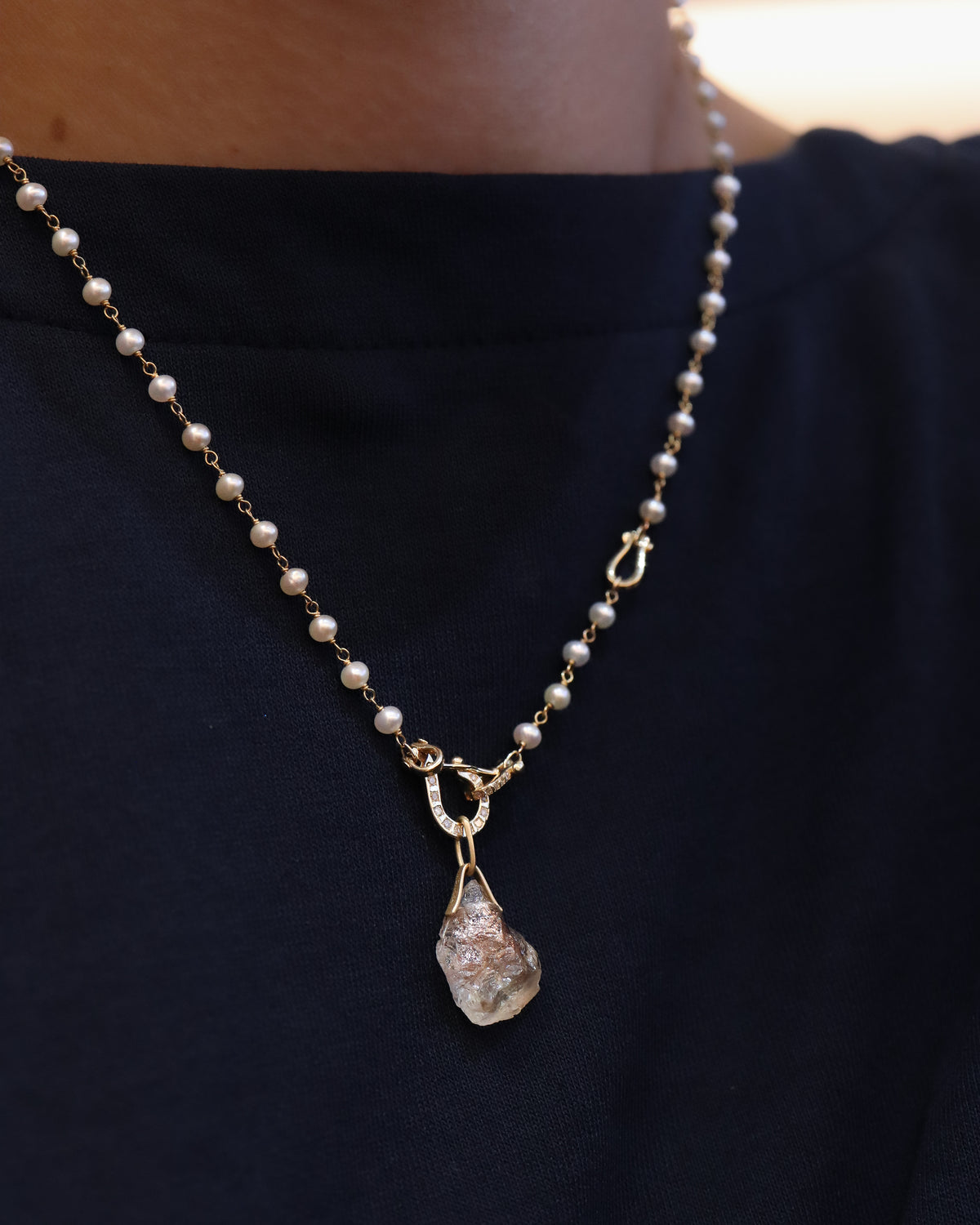 Horse Shoe Prong Necklace - Oregon Sunstone -