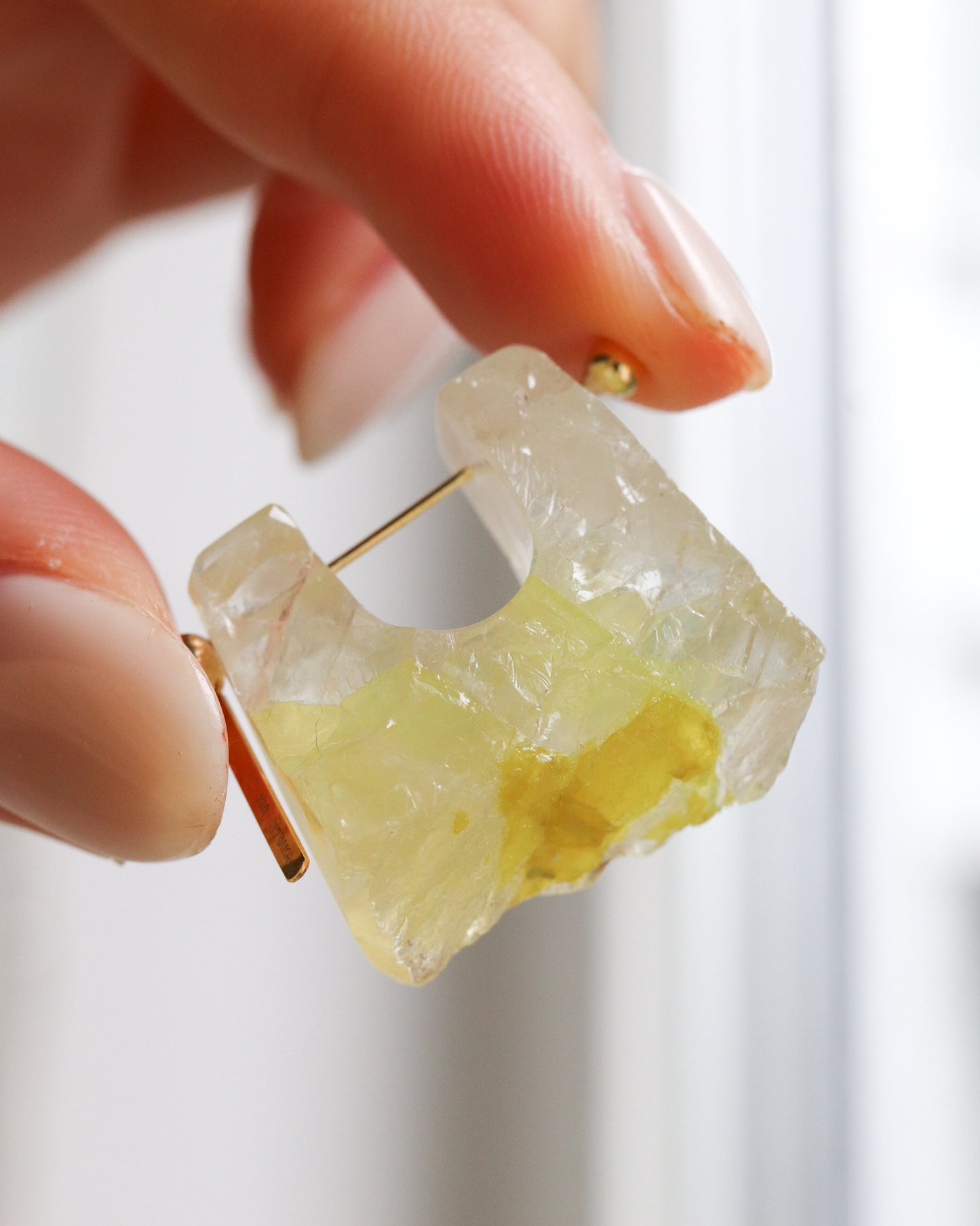 Rock Pierced Earring - Yellow Quartz -