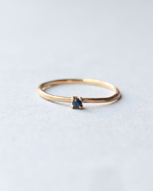 【Online Exclusive】Prong Ring - Blue Sapphire -