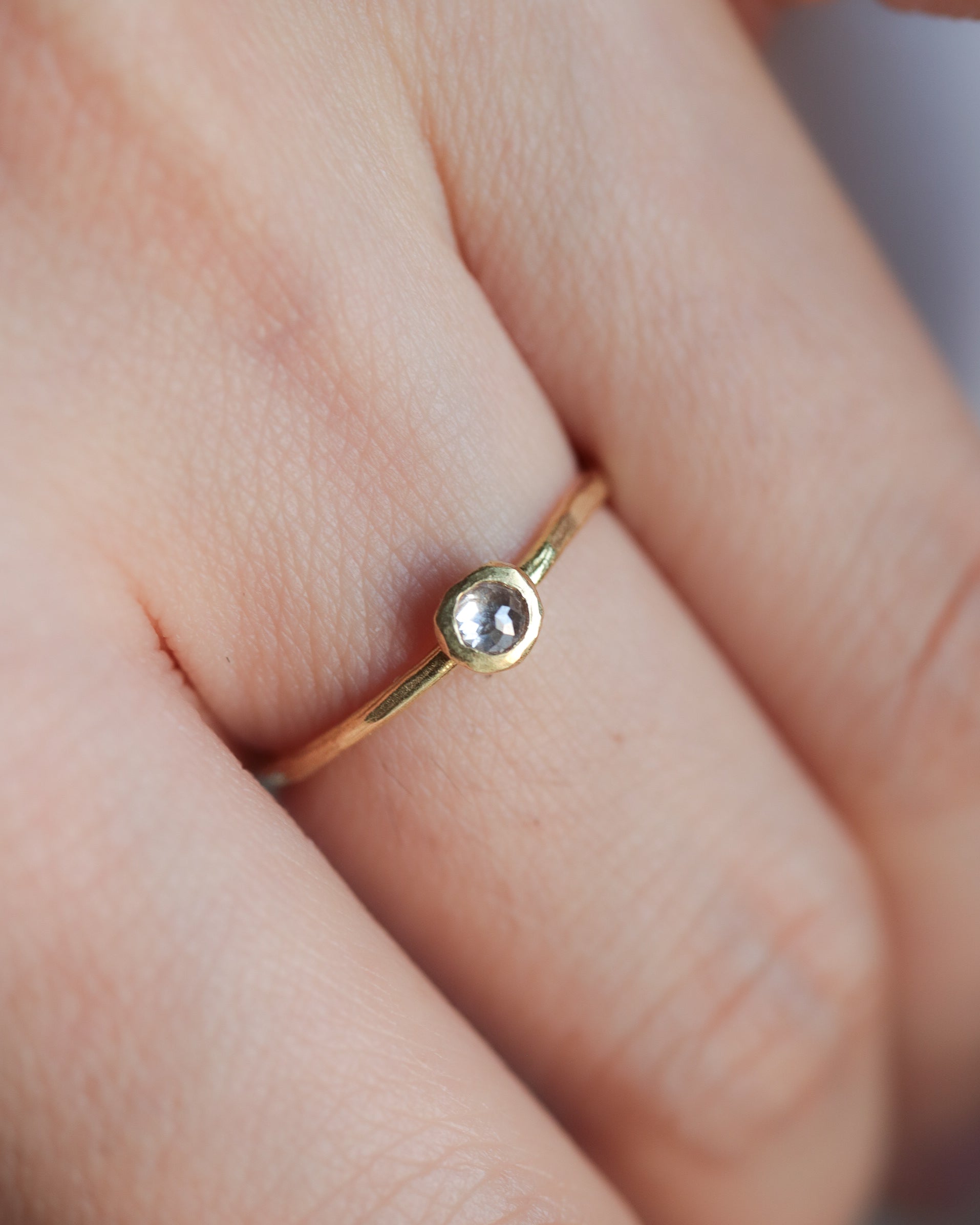 【Online Exclusive】Rough Collet Mini Ring - Natural Diamond -