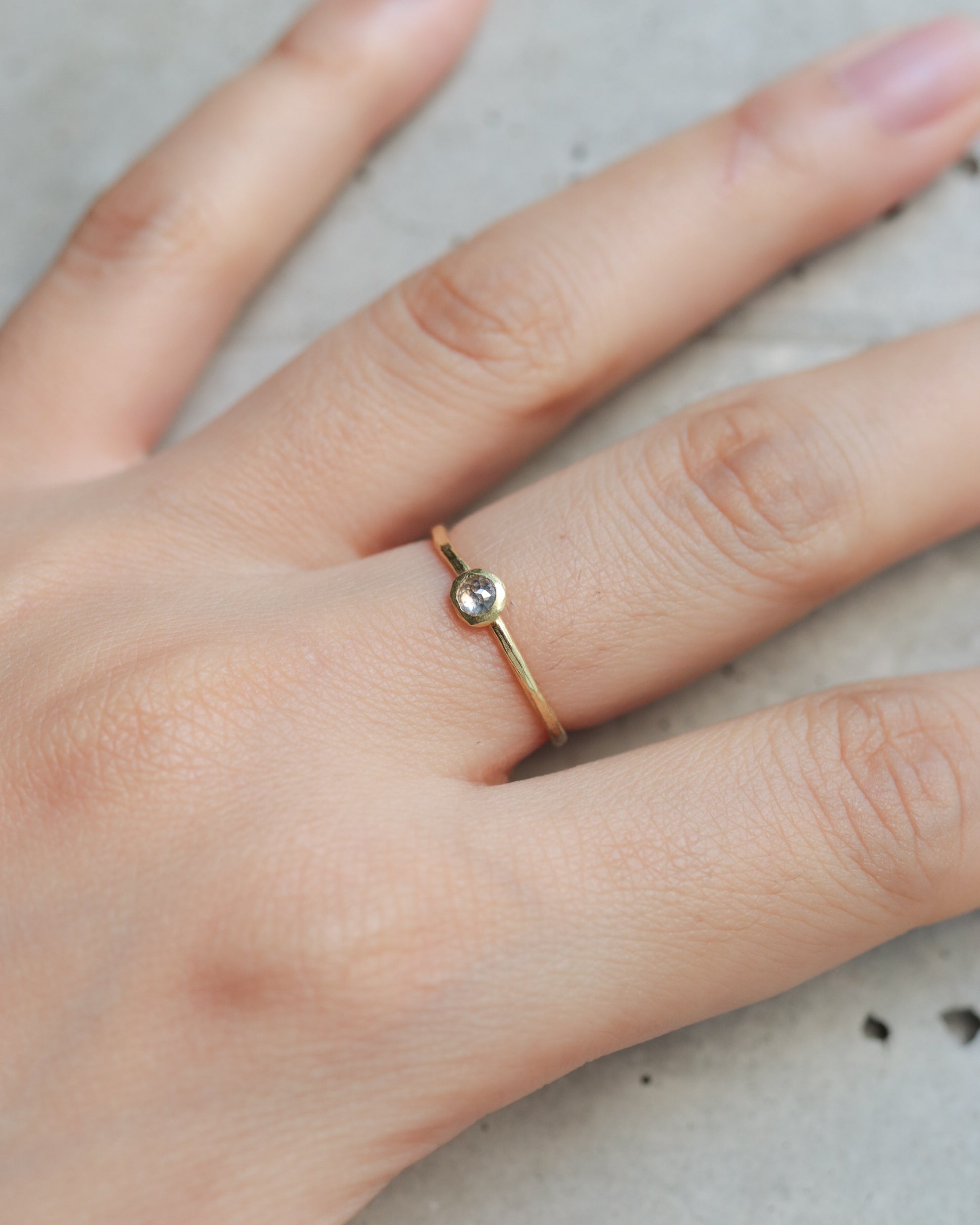 【Online Exclusive】Rough Collet Mini Ring - Natural Diamond -