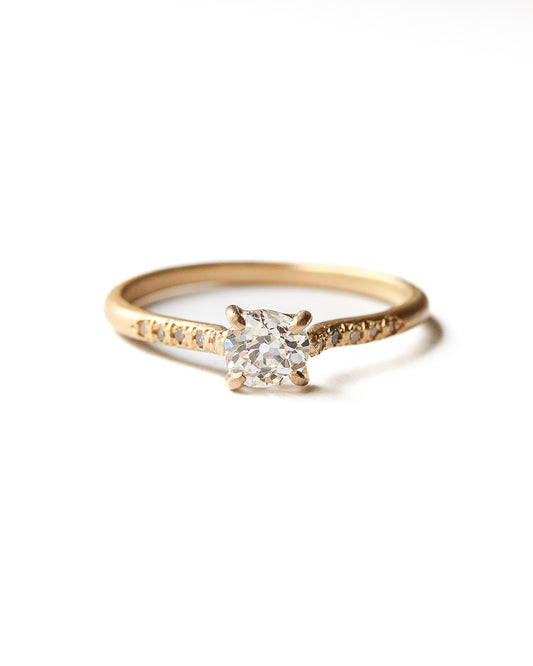 Prong Ring - Oldcut Diamond -