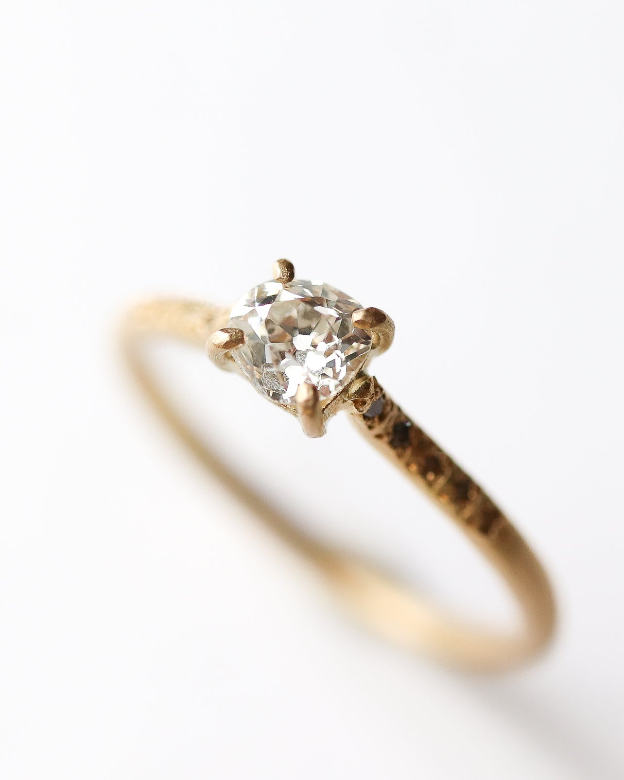 Prong Ring - Oldcut Diamond -