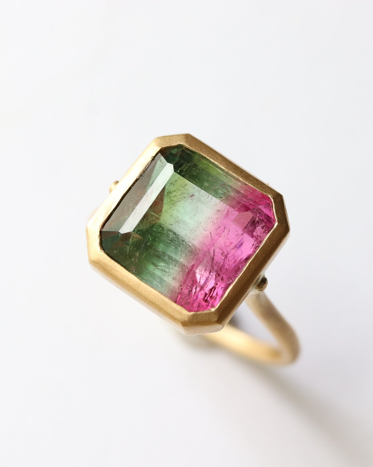 Collet Ring - Bicolor Tourmaline -