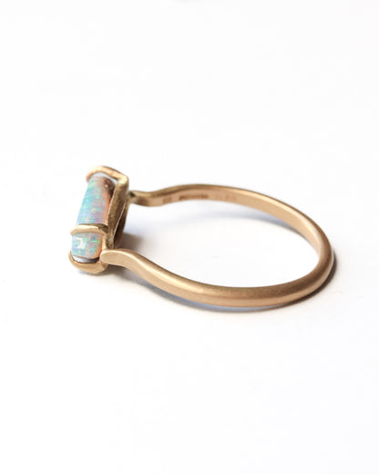 Prong Ring - Opal -