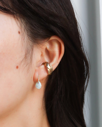 Hibiki Stone Pierced Earring - Opal / Diamond -