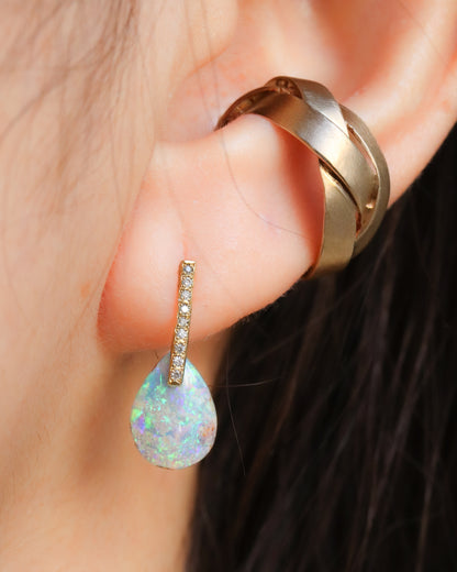 Hibiki Stone Pierced Earring - Opal / Diamond -