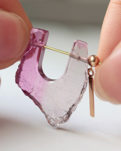 Rock Pierced Earring - Tourmaline -