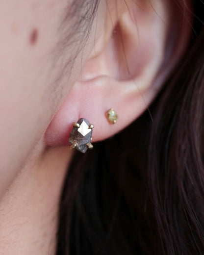 【Online Exclusive】Prong Pierced Earring Diamond - A -