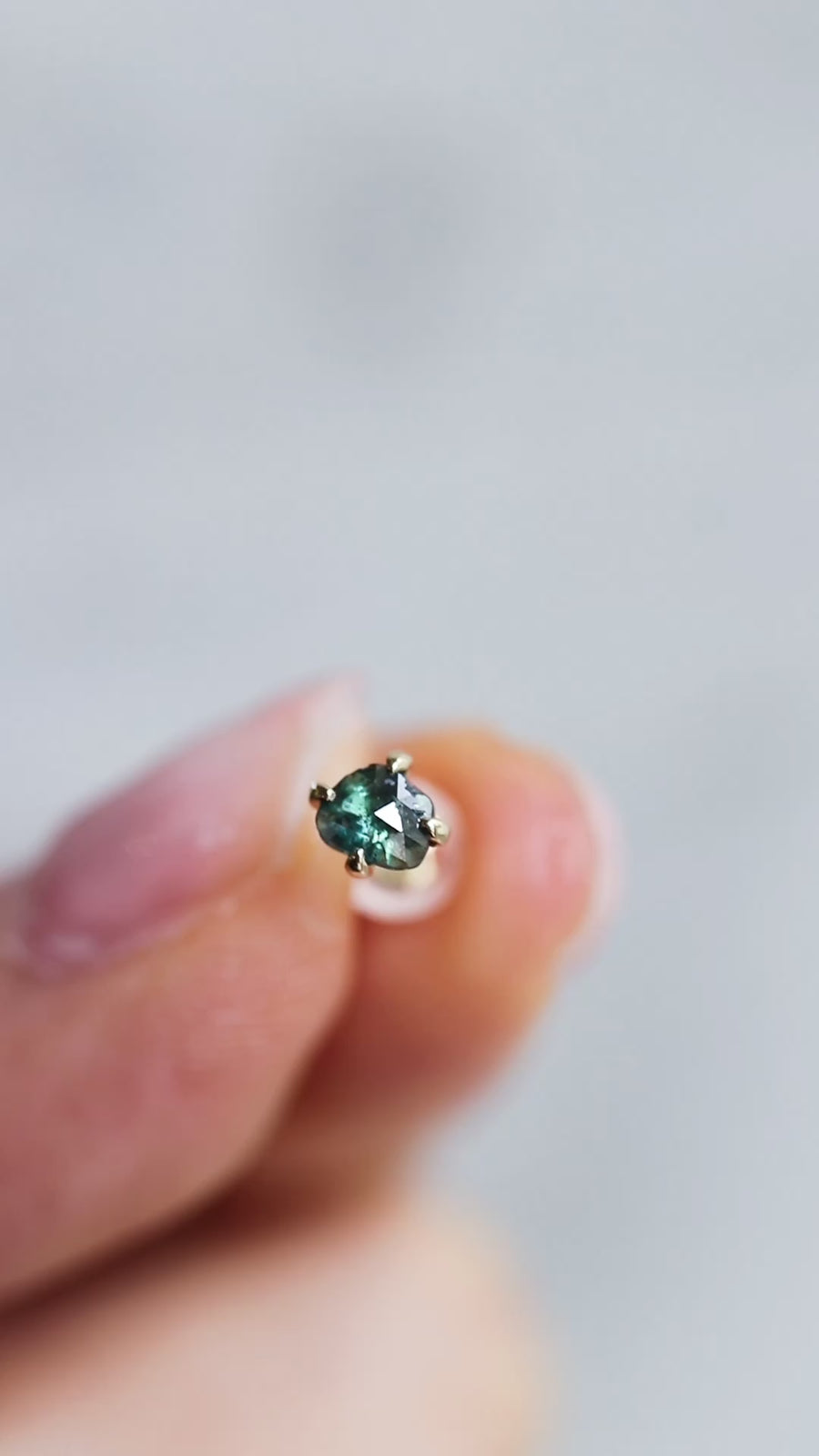 Prong Pierced Earring - Blue Diamond -