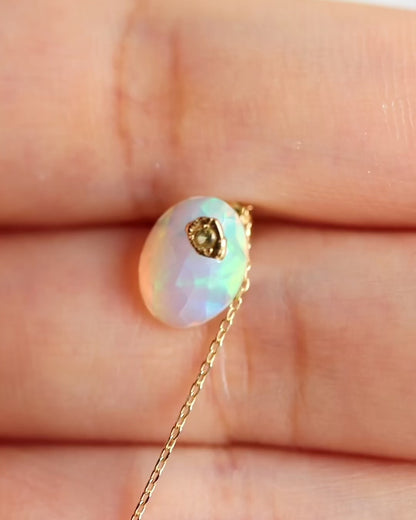 Flat Pierced Earring - Opal -