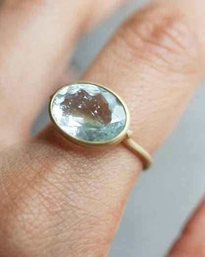 Collet Ring - Aquamarine -