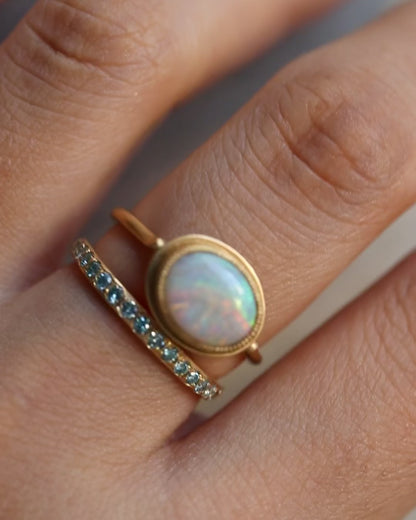 Column Milgrain Ring - Opal -