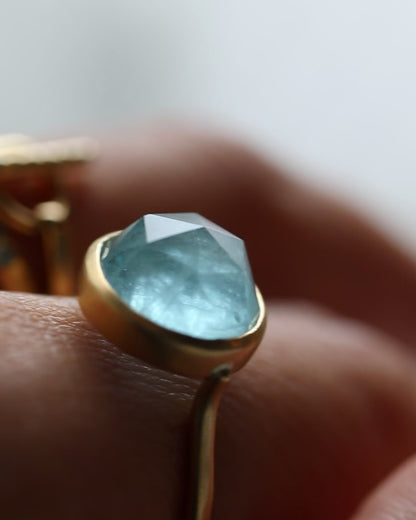 Collet Ring - Aquamarine -