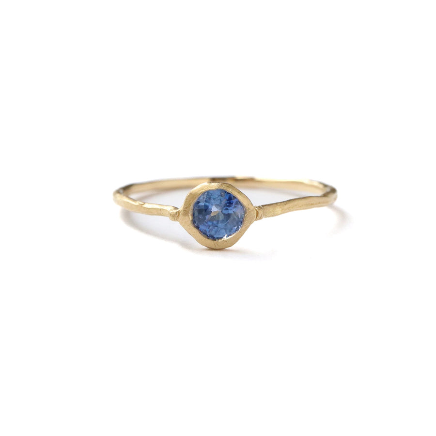 Rough collet Ring  - Sapphire -