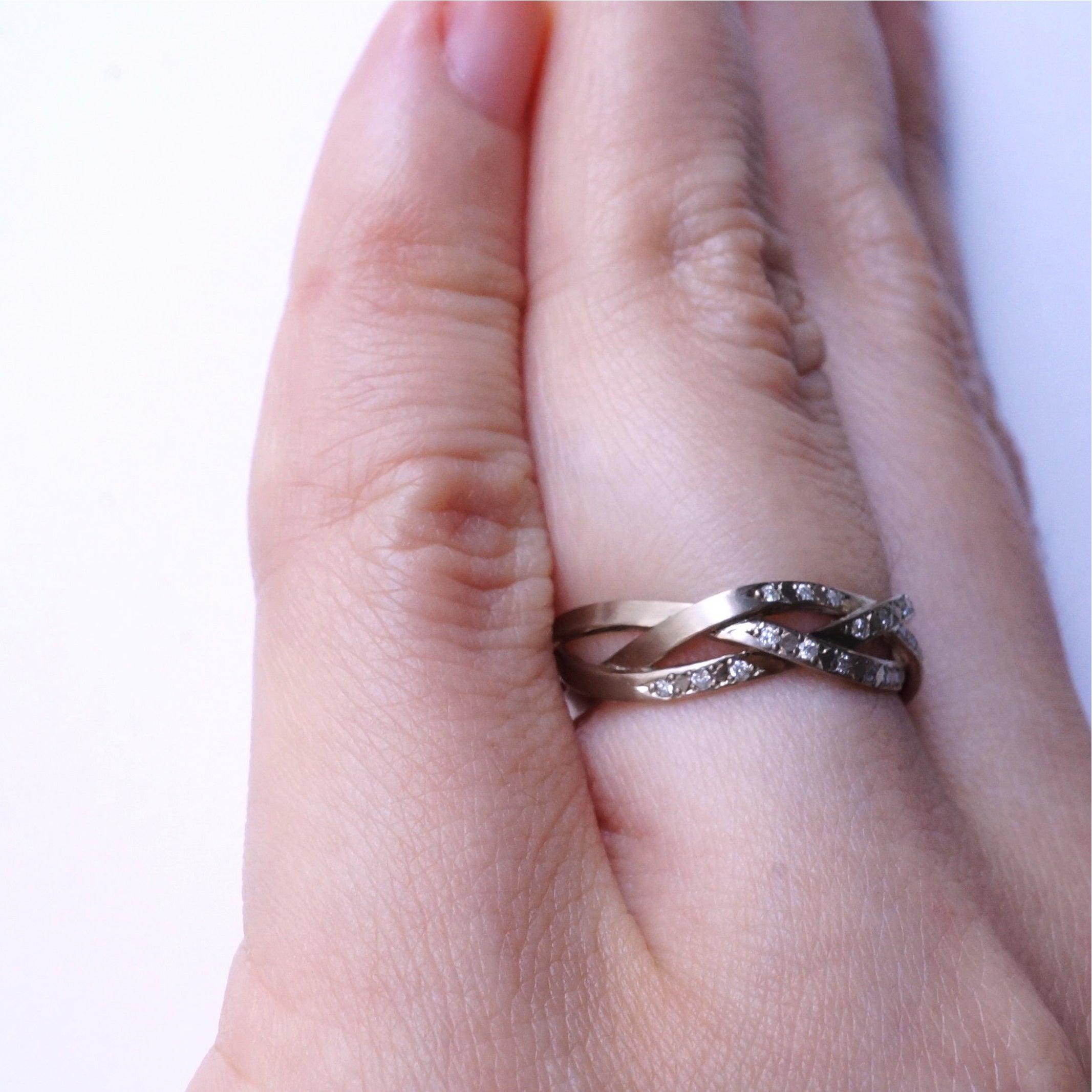 String Ring Half Diamond - K18WG -
