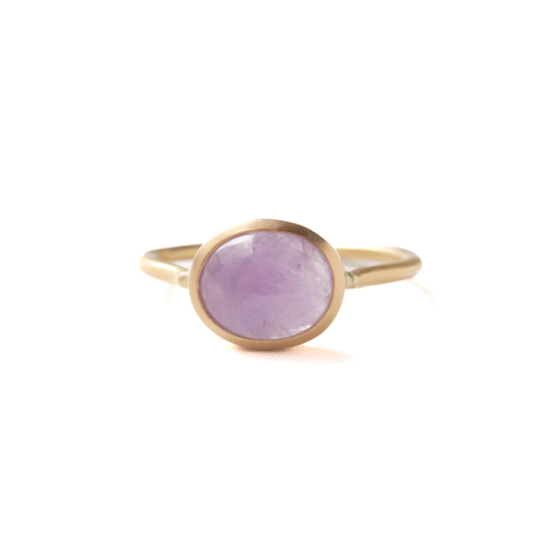Collet Ring - Hackmanite -