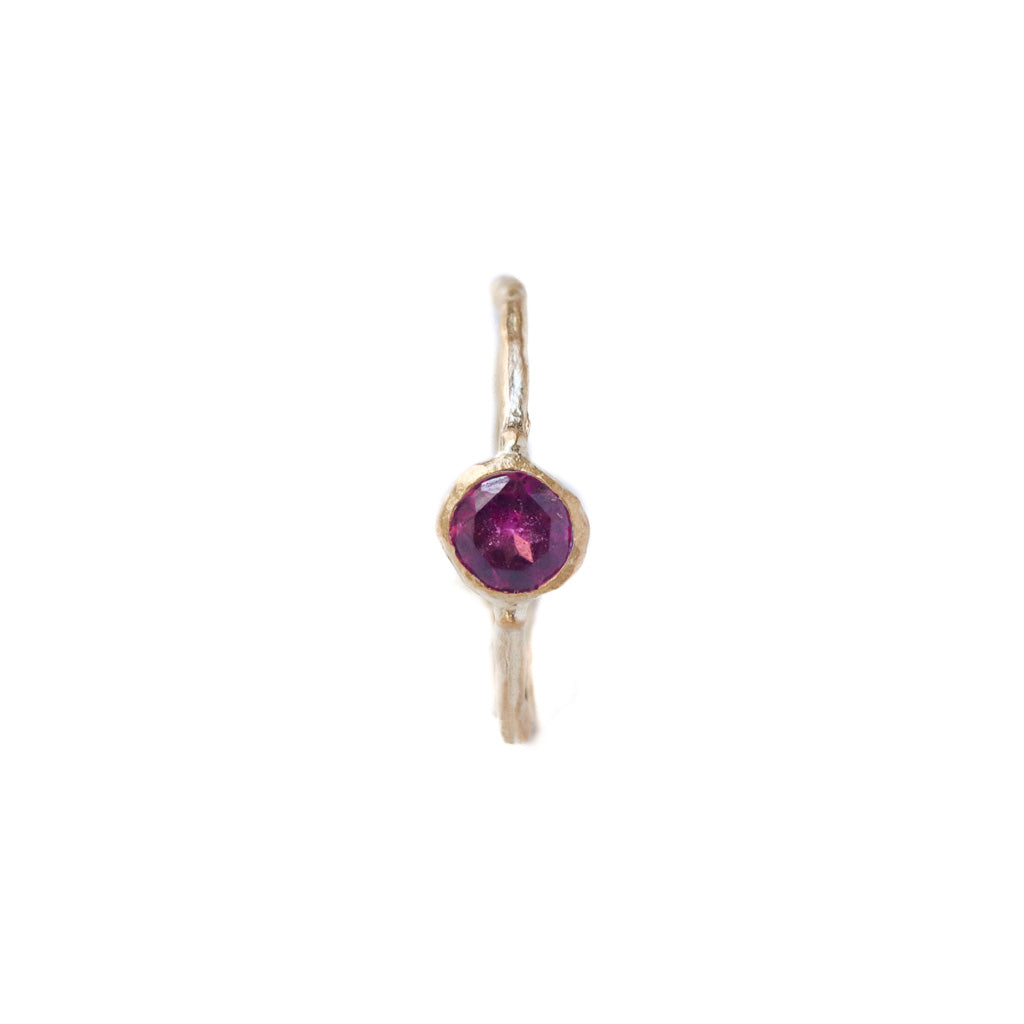 Rough Collet Ear Cuff - Ruby -