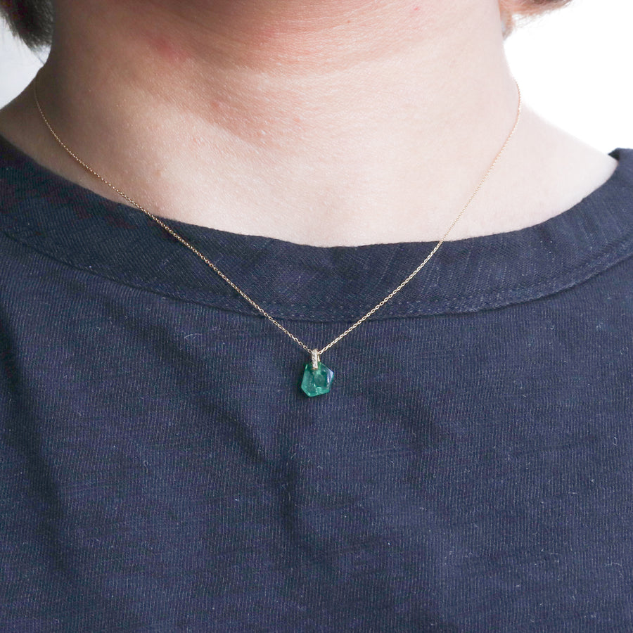 Hibiki Stone Top - Trapiche Emerald -