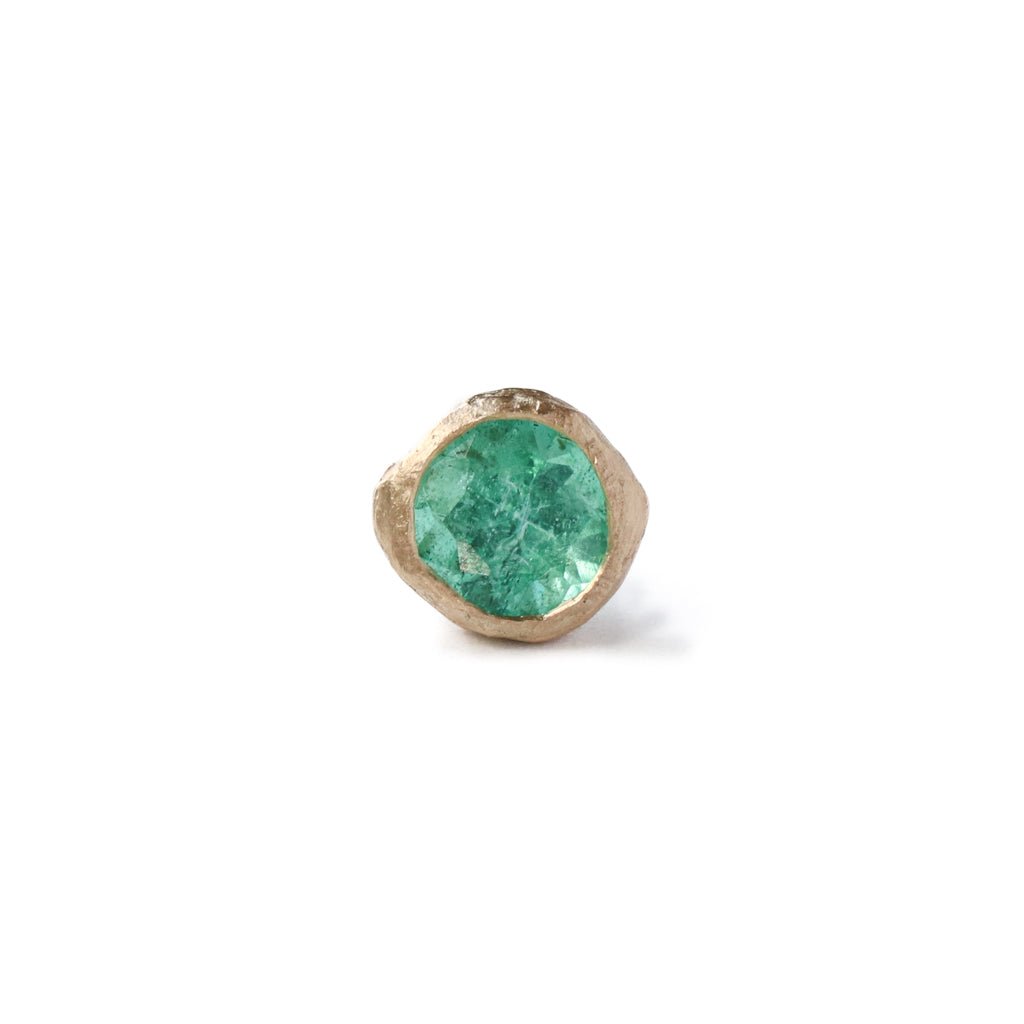 Rough collet Pierced Earring - Emerald -