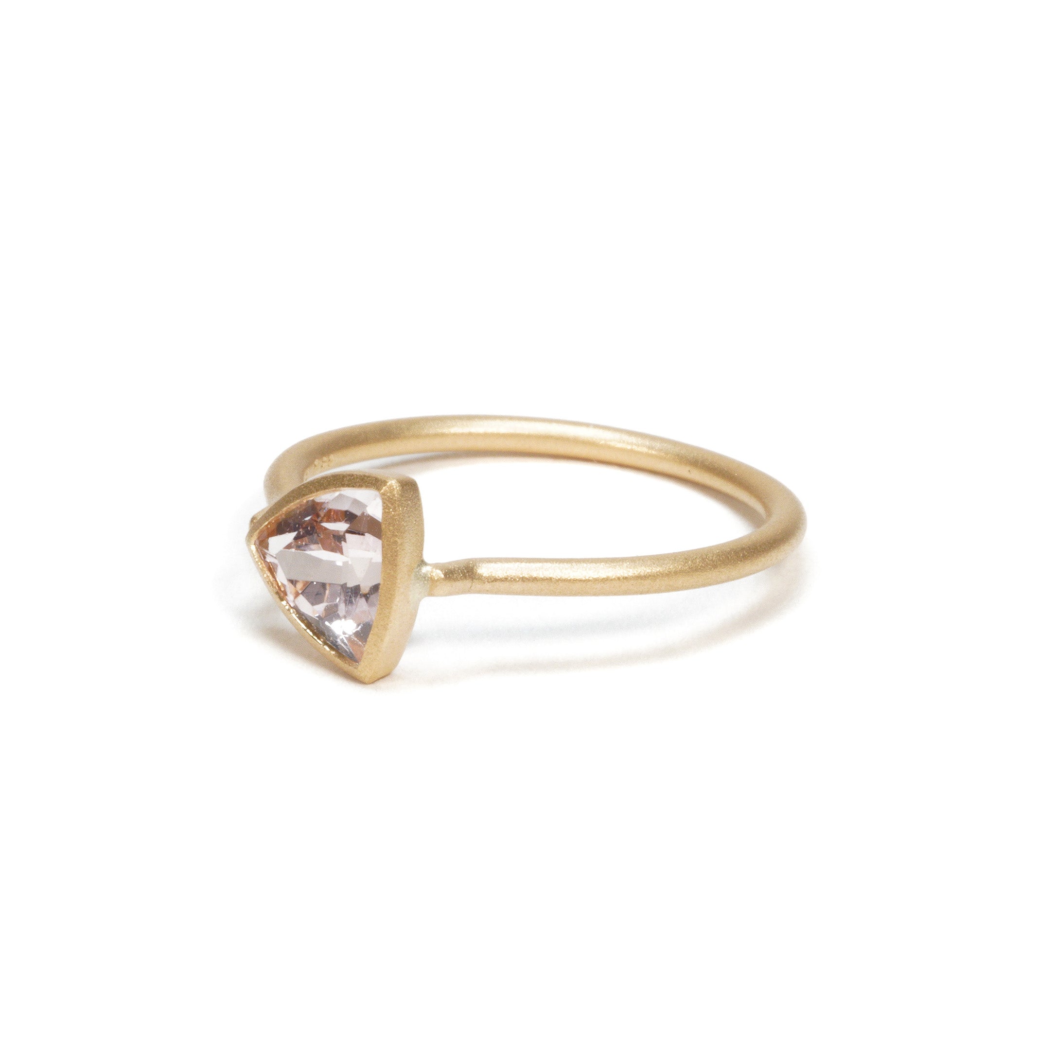 Collet Ring - Morganite -