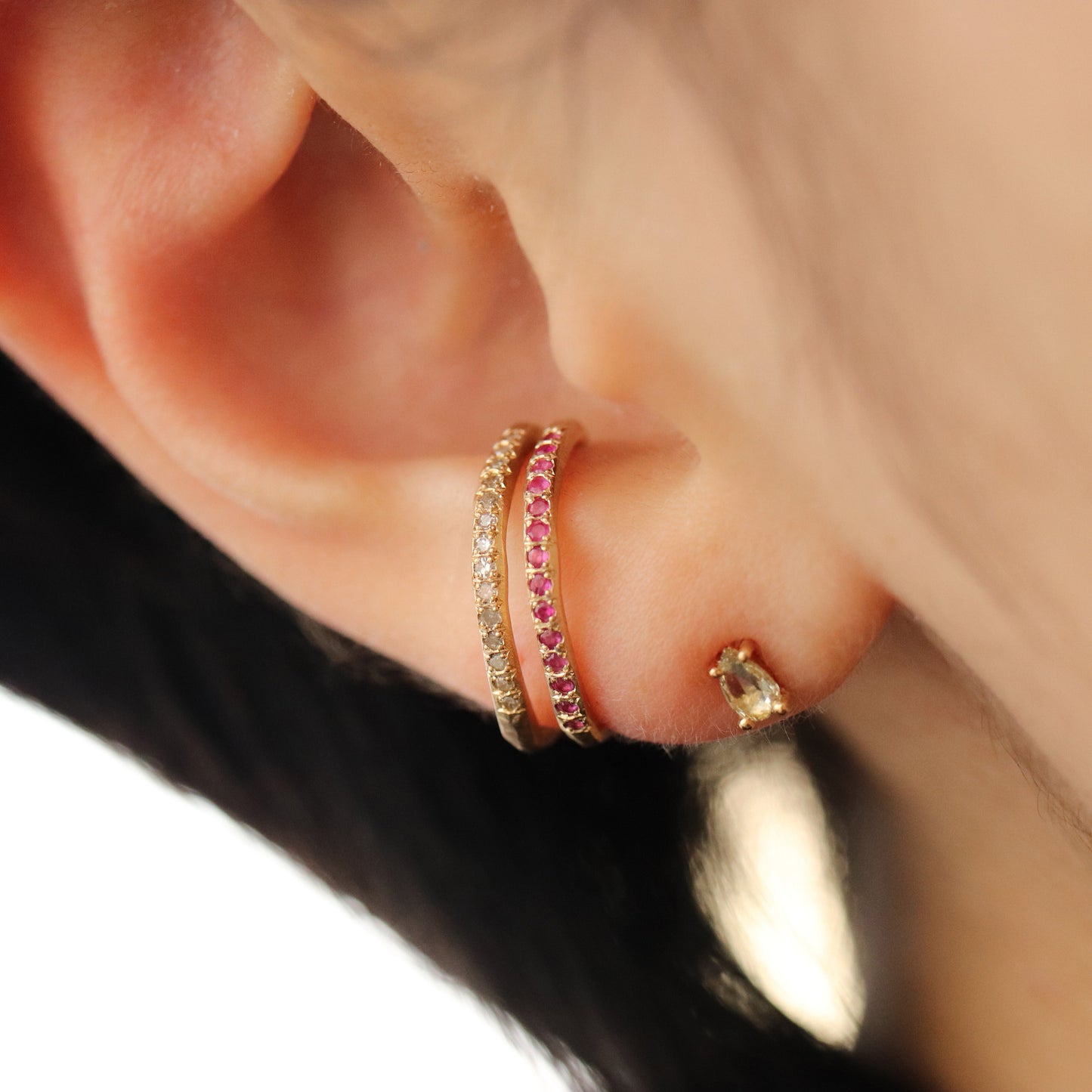 Hibiki 耳夹 - 红宝石 -