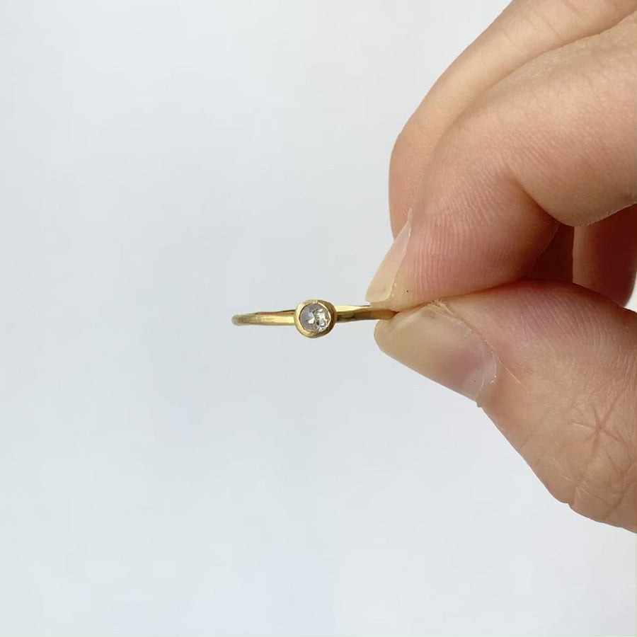 Rough collet Mini Ring  - Natural Diamond -