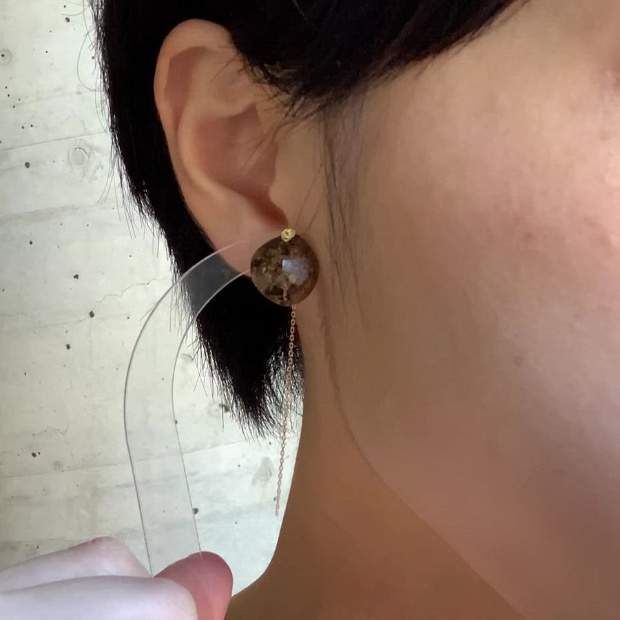 Flat Pierced Earring - Goldenoxideon -